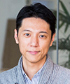真鍋 馨 氏