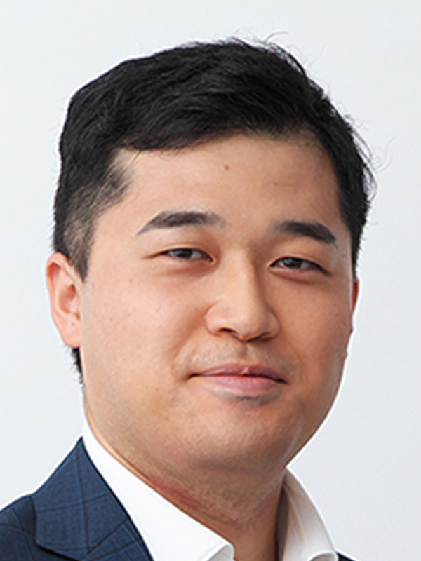 五十嵐 智洋 氏