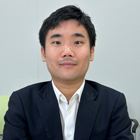 杉之尾 大介 氏