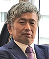 山本 惟司 氏