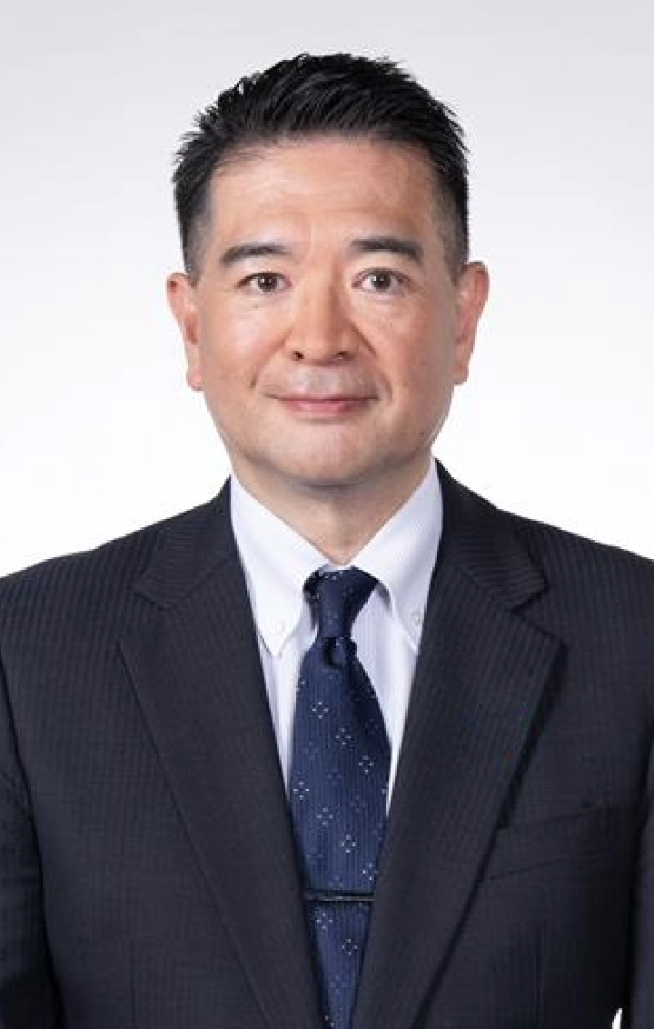 冨安 寛 氏