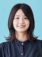 菅原 彩香 氏