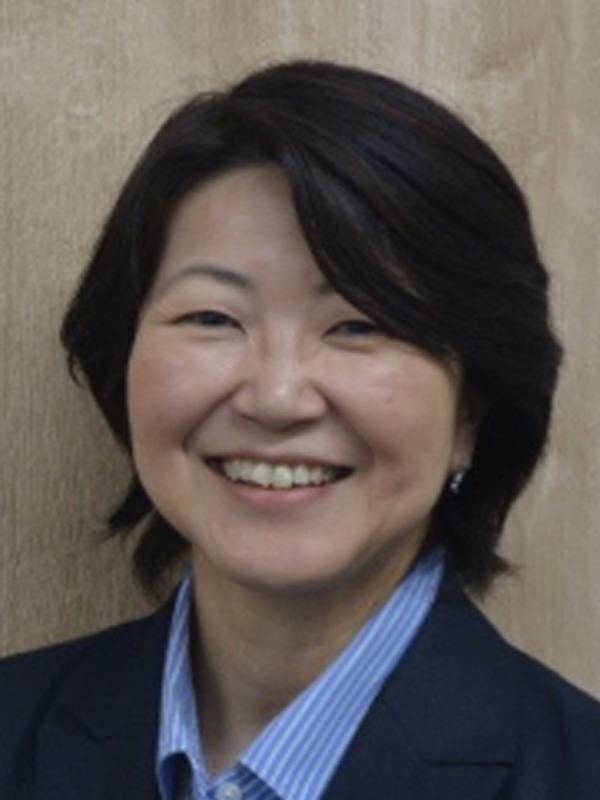 西村 絵 氏