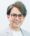 ズッカーマン 励司 氏
