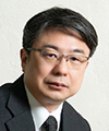 小出 啓介 氏