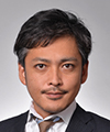 奥平 健吾 氏