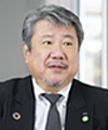 平野 二十四 氏