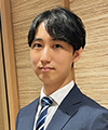 李 眞雨 氏