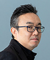 鬼塚 久幸 氏