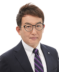 伊東 貴博 氏