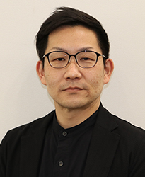 水野 圭基 氏