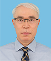 安田 進 氏