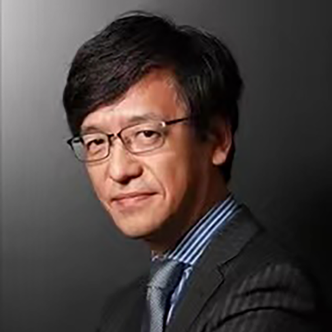 勞 世竑 氏