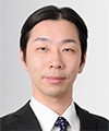 宝出 久幸 氏