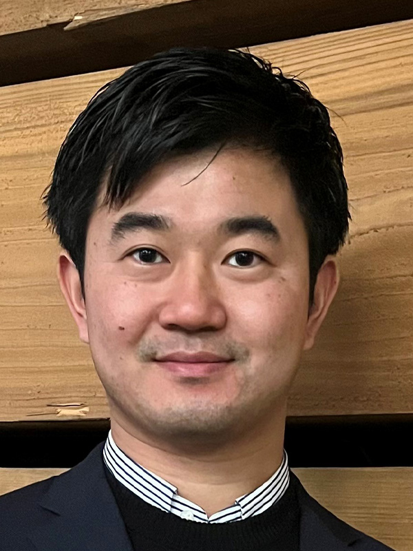 鈴木 柾司 氏